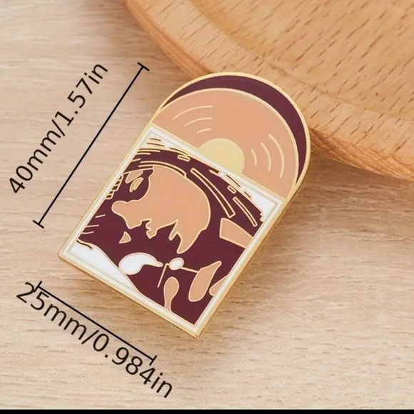 MIDNIGHTs ALBUM COVER - MIDNIGHTS LIGHTER TAYLOR SWIFT PIN - Picture 3 of 10